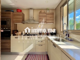 Vend appartement à Ville Verte. Surface de 240 m². Antenne parabolique et Porte blindée - Appartement à vendre - Bouskoura