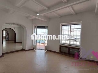 Penthouse traditionnelle pour location - Appartement à louer - Tanger