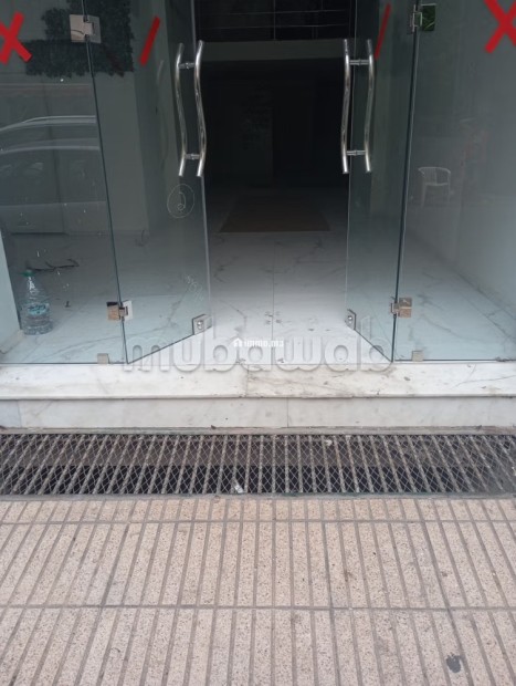 Magasin aménagé à des hôpitaux - Location Immobilier - Casablanca - photo 2