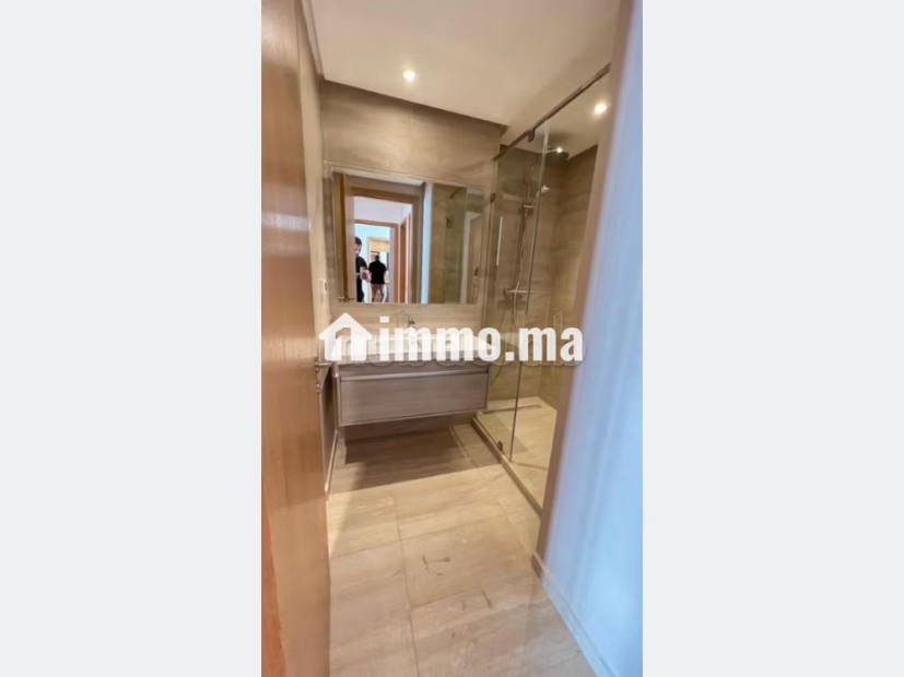 Appartement neuf en location a l orangeraie souissi - Location Immobilier - Rabat - photo 7