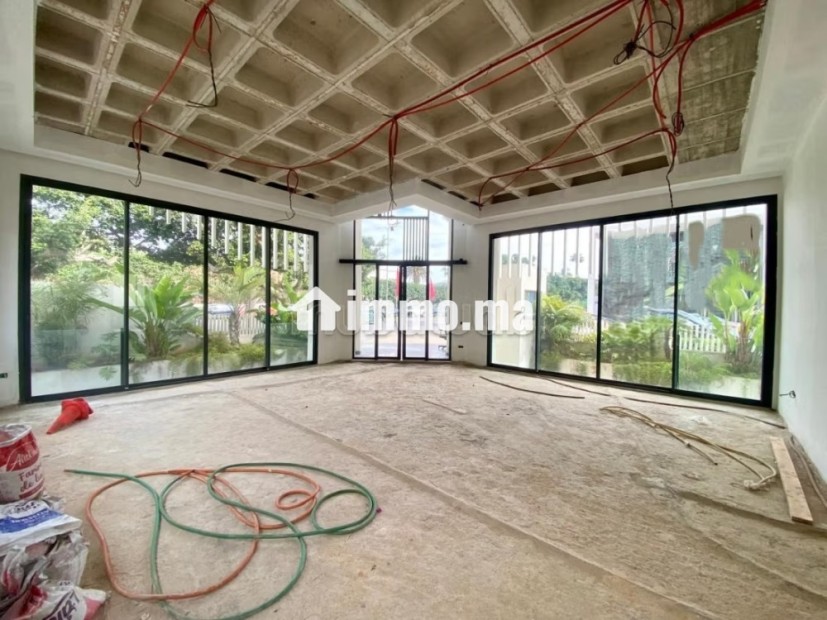 Villa Commerciale 850 m² Anfa - Location Immobilier - Casablanca - photo 1