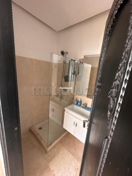 Très bel appartement en location à Route Casablanca. Surface de 95 m². Bien meublé - Location Immobilier - Marrakech - photo 8