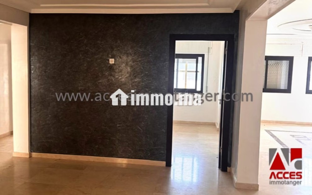 Ppartement Vide à Louer – Quartier Wilaya - Location Immobilier - Tetouan - photo 4