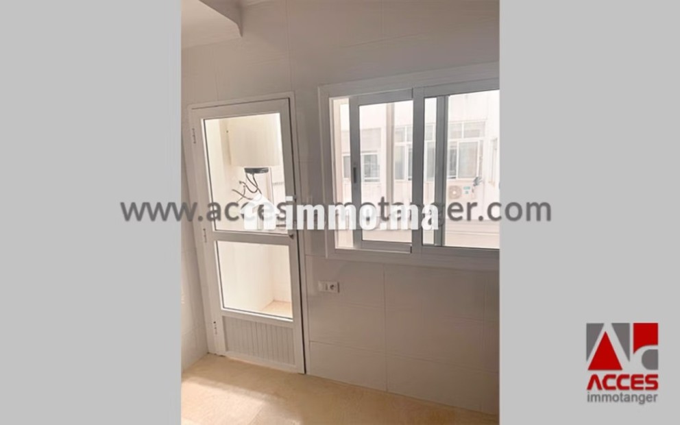 Ppartement Vide à Louer – Quartier Wilaya - Location Immobilier - Tetouan - photo 6