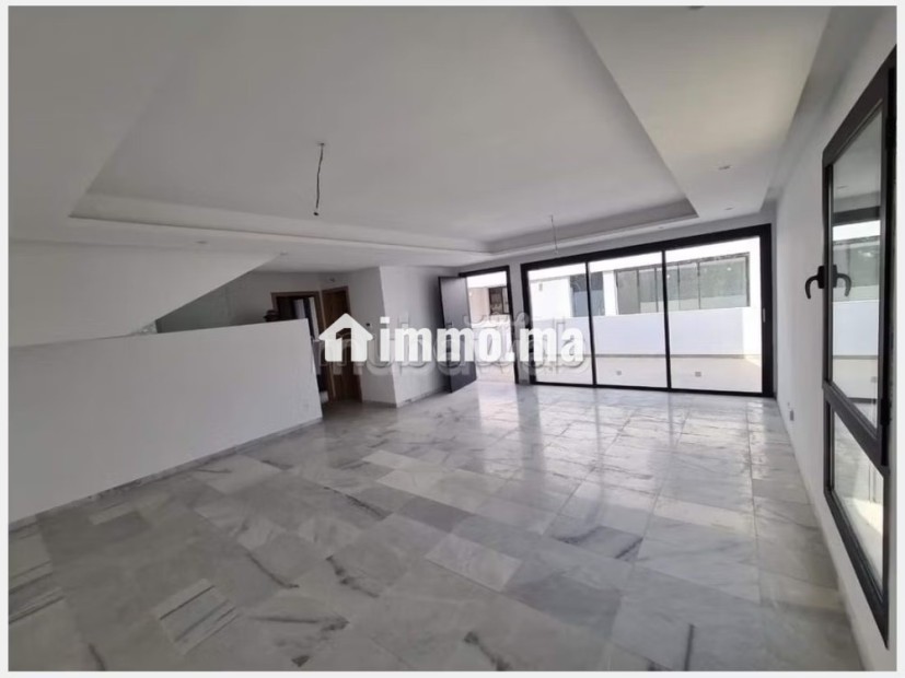 Appartement en duplex / Ville verte - Location Immobilier - Bouskoura - photo 1