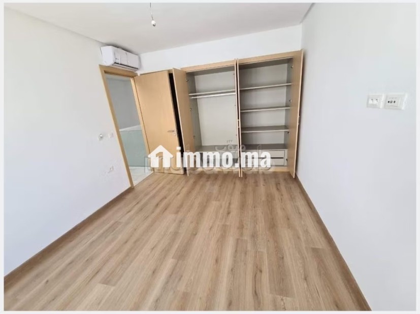 Appartement en duplex / Ville verte - Location Immobilier - Bouskoura - photo 2