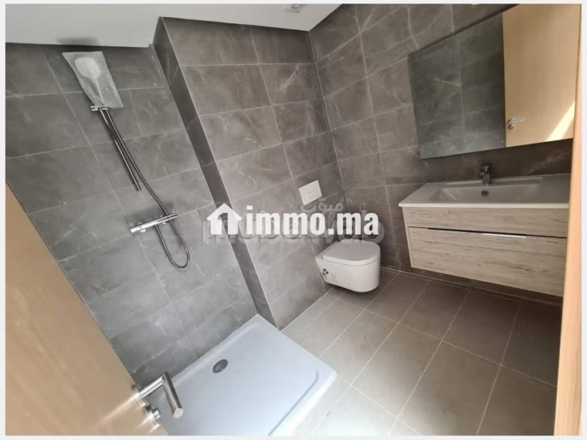 Appartement en duplex / Ville verte - Location Immobilier - Bouskoura - photo 4