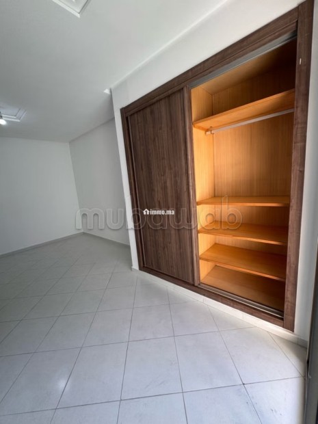 Appartement Vide à louer Sahat al Madina - Location Immobilier - Tanger - photo 4