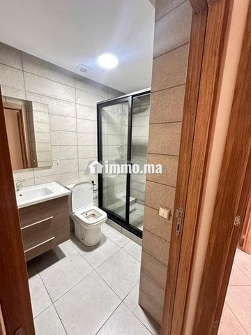 Appartement vide à louer au parc - Location Immobilier - Mohammedia - photo 5