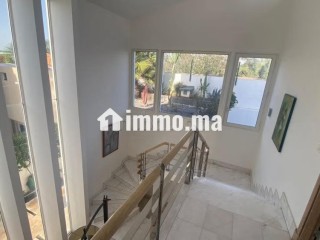 Villa de luxe à vendre à Californie. 3 chambres agréables. Terrasse et jardin - Villa à vendre - Casablanca