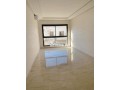Location Appartement Neuf vide - miniature 1
