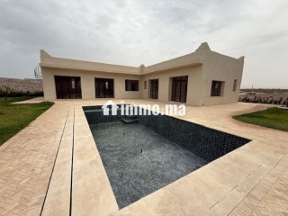 Belle villa avec piscine, en zone urbaine - Villa à vendre - Essaouira