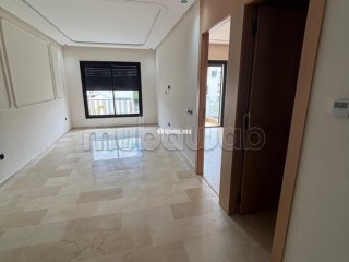 Studio Vide a louer– Quartier Oasis - Appartement à louer - Casablanca
