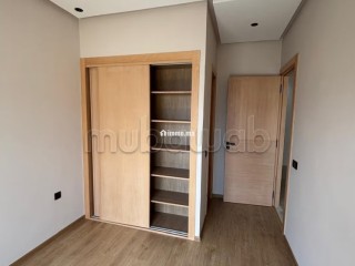 Studio Vide a louer– Quartier Oasis - Appartement à louer - Casablanca