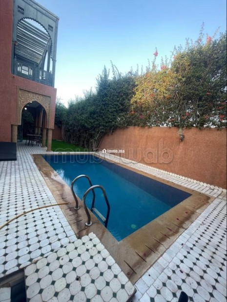 Villa de 436 m² avec piscine – Résidence fermée et sécurisée - Vente Immobilier - Marrakech - photo 3