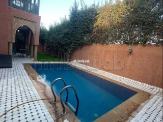Villa de 436 m² avec piscine – Résidence fermée et sécurisée - Villa à vendre - Marrakech