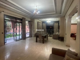 Villa de 436 m² avec piscine – Résidence fermée et sécurisée - Villa à vendre - Marrakech