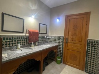 Villa de 436 m² avec piscine – Résidence fermée et sécurisée - Villa à vendre - Marrakech