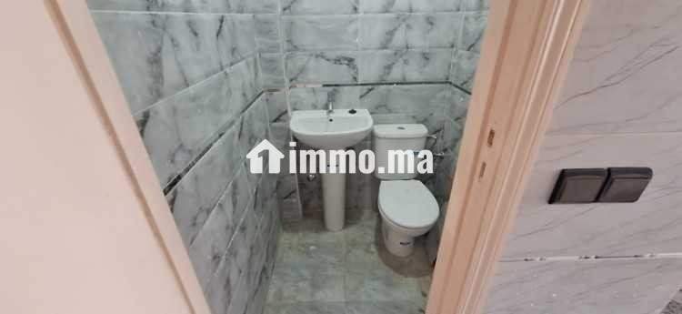 Appart 4 etg amal 1 bernoussi - Location Immobilier - Casablanca - photo 4