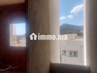 Bel appartement à vendre à Ouazzane. 2 belles chambres. Salon Marocain et antenne parabolique - Appartement à vendre - Autre