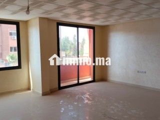 Beaux bureaux à louer à Guéliz. Surface totale 60 m². Porte blindée, sécurité - Bureau à louer - Marrakech