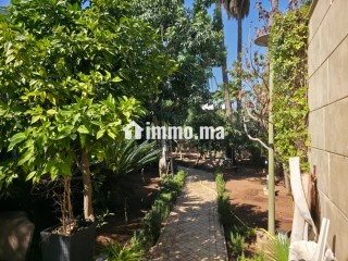 Villa à vendre près du Megamall shopping center - Rabat - Villa à vendre - Rabat