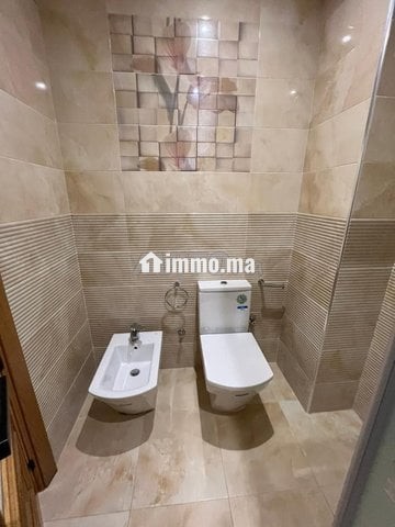 Offre d'un appartement meublé à louer à Abriya, au centre-ville de Tanger - Location Immobilier - Tanger - photo 7