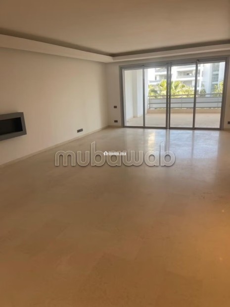 Appartement 210m a louer vue sur mer à louer à ain diab - Location Immobilier - Casablanca - photo 2