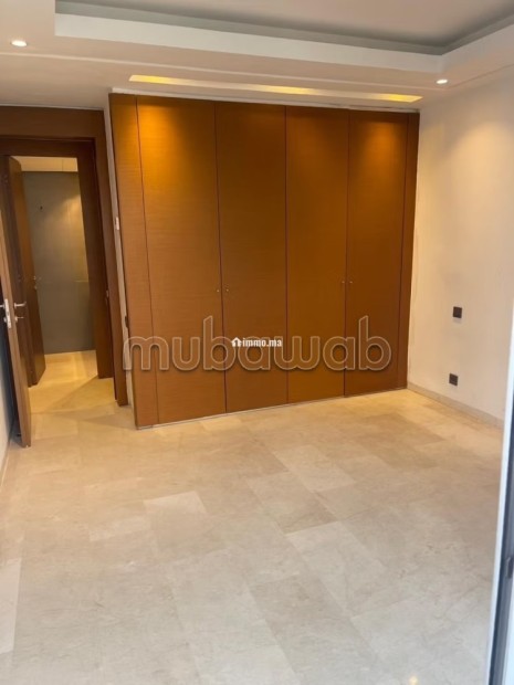 Appartement 210m a louer vue sur mer à louer à ain diab - Location Immobilier - Casablanca - photo 3