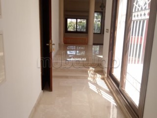 Villa 2000 m² A LOUER à Souissi RABAT - Villa à louer - Rabat