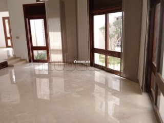 Villa 2000 m² A LOUER à Souissi RABAT - Villa à louer - Rabat