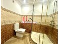 rare-2ch-vide-175m2-65m2-de-terrasse-sud-ouest-small-8
