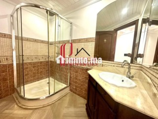 RARE 2CH VIDE 175m2 65m2 de terrasse sud ouest - Appartement à louer - Casablanca