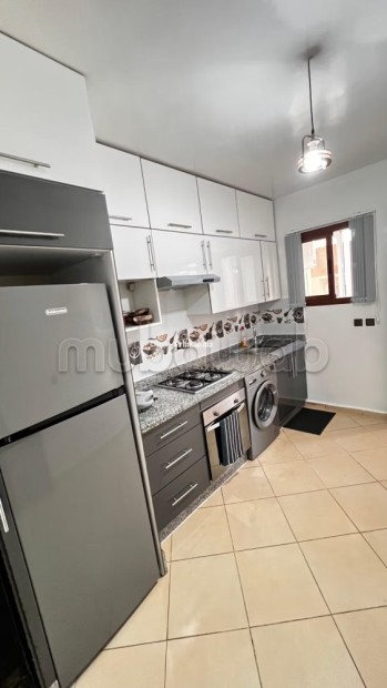 Location d'un appartement à Hay Salam.
Surface de 80 m².
Ascenseur et garage - Vente Immobilier - Agadir - photo 6