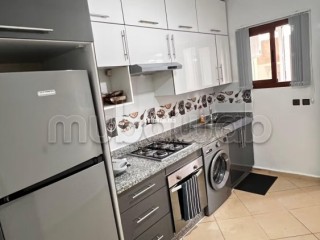 Location d'un appartement à Hay Salam.
Surface de 80 m².
Ascenseur et garage - Appartement à vendre - Agadir
