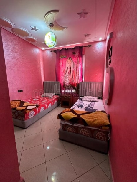 Location d'un appartement à Hay Salam. Surface de 60 m². Salon traditionnel et porte blindée - Vente Immobilier - Agadir - photo 7