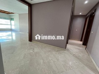 Appartement 3 ch à louer non meublé Racine - Appartement à louer - Casablanca