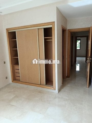 APPARTEMENT À LOUER DANS UNE RÉSIDENCE FERMÉE À RACINE - Location Immobilier - Casablanca - photo 7