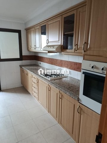 APPARTEMENT À LOUER DANS UNE RÉSIDENCE FERMÉE À RACINE - Location Immobilier - Casablanca - photo 8