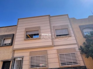 Superbe maison à vendre à El Hadadda. Superficie 200 m². Meublé - Maison à vendre - Kenitra