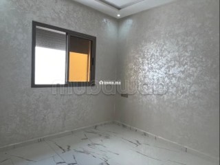 Superbe maison à vendre à El Hadadda. Superficie 200 m². Meublé - Maison à vendre - Kenitra