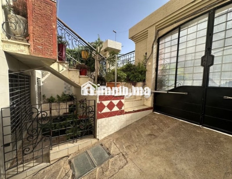 Villa de 250 m² à Casablanca - Vente Immobilier - Casablanca - photo 2