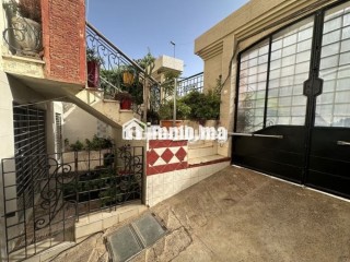 Villa de 250 m² à Casablanca - Maison à vendre - Casablanca