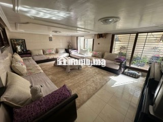 Villa de 250 m² à Casablanca - Maison à vendre - Casablanca