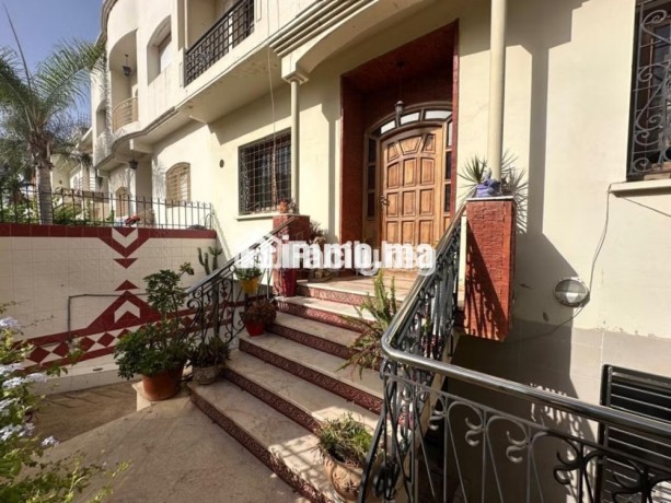 villa-de-250-m2-a-casablanca-big-0