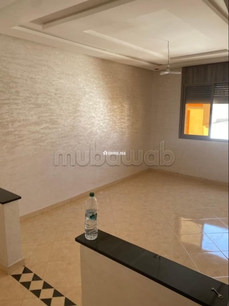 Appartement à vendre à Deroua. 3 pièces confortables. Belle terrasse - Vente Immobilier - Autre - photo 2