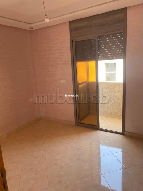 Appartement à vendre à Deroua. 3 pièces confortables. Belle terrasse - Vente Immobilier - Autre - photo 5