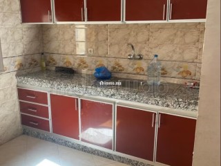 Appartement à vendre à Deroua. 3 pièces confortables. Belle terrasse - Appartement à vendre - Autre