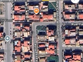 Terrain 300m 3 façades pour villa ou école privée - Villa à vendre - Azemmour