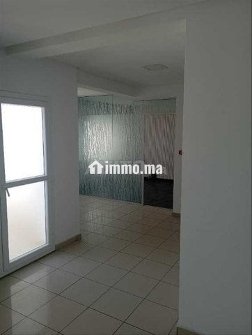 Plateau neuf bien aménagé au quartier 2mars - Location Immobilier - Casablanca - photo 1